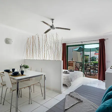 Mareverde K131 Апартаменты Адехе